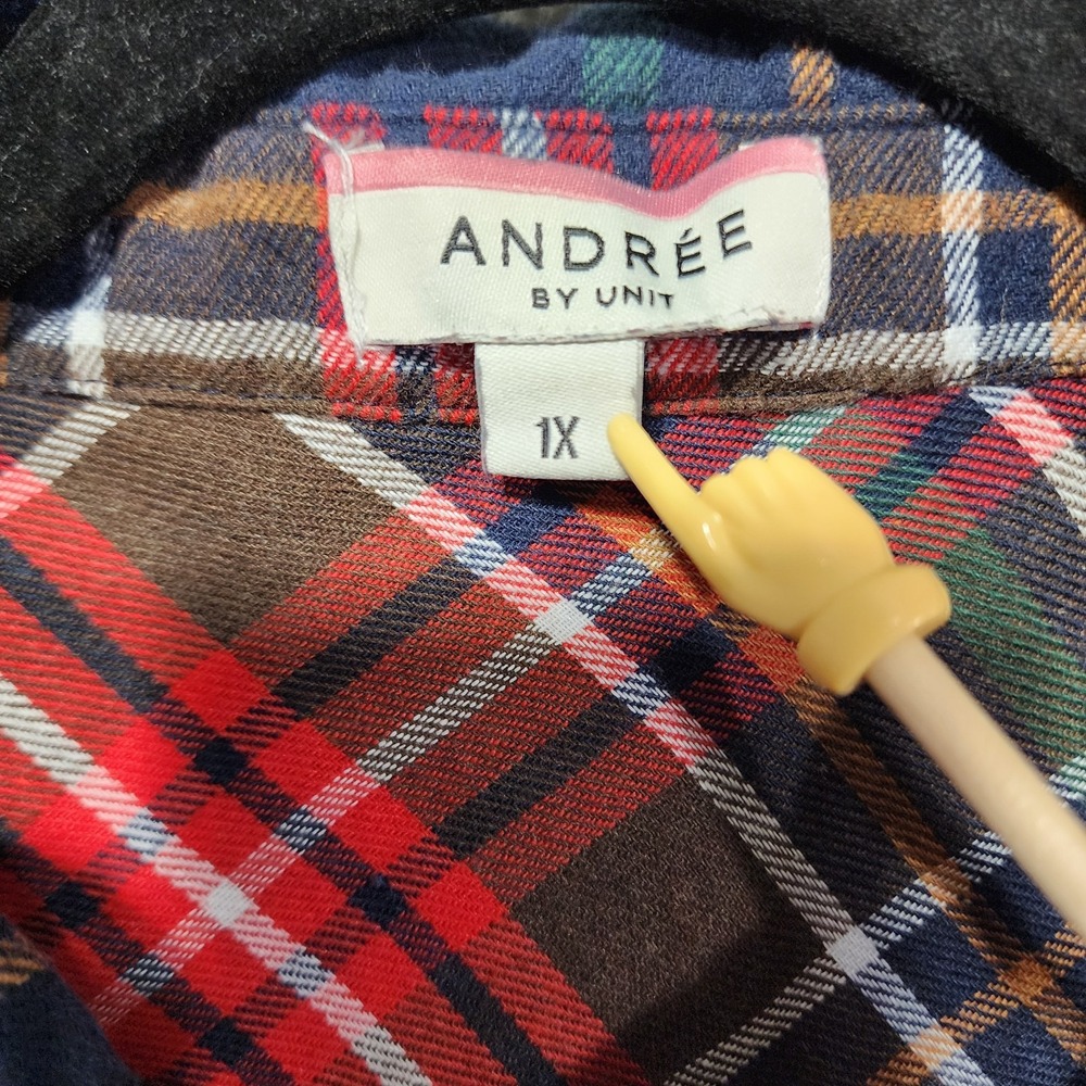 Andree by Unit Womens Flannel Long Sleeve Size 1X Red Blue Button Down Plus Size - Picture 2 of 9